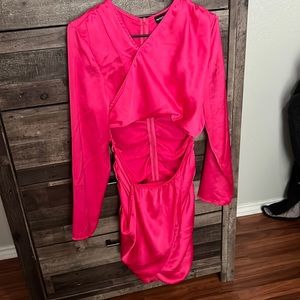 Hot pink Mini dress long sleeve stomach cut out